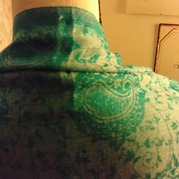 Sofia Cashmere Wrap/Scarf NWTS - Picture 6 of 13